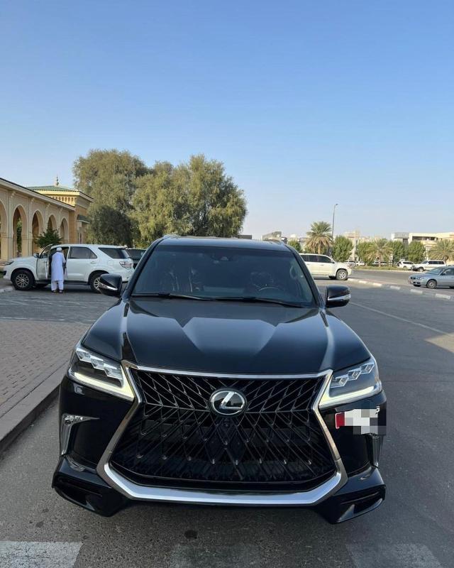 سعر لكزس 2022 في السعودية